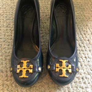 Tory Burch navy blue block heel pumps